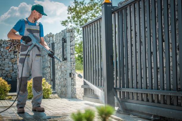 Best Dumpster Area Cleaning  in Commack, NY