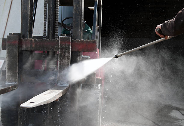 Best Building Exterior Washing  in Commack, NY